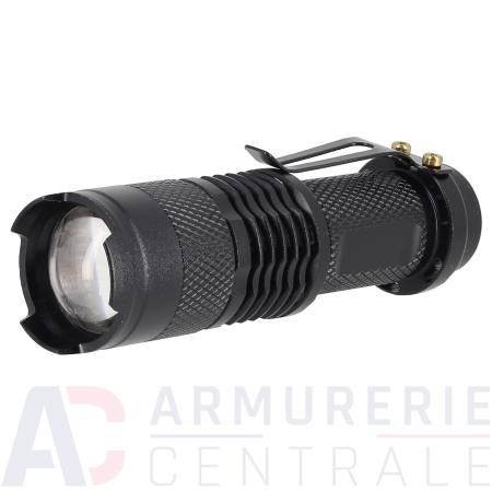 Lampe de poche Tactical Noir (300 lumens)